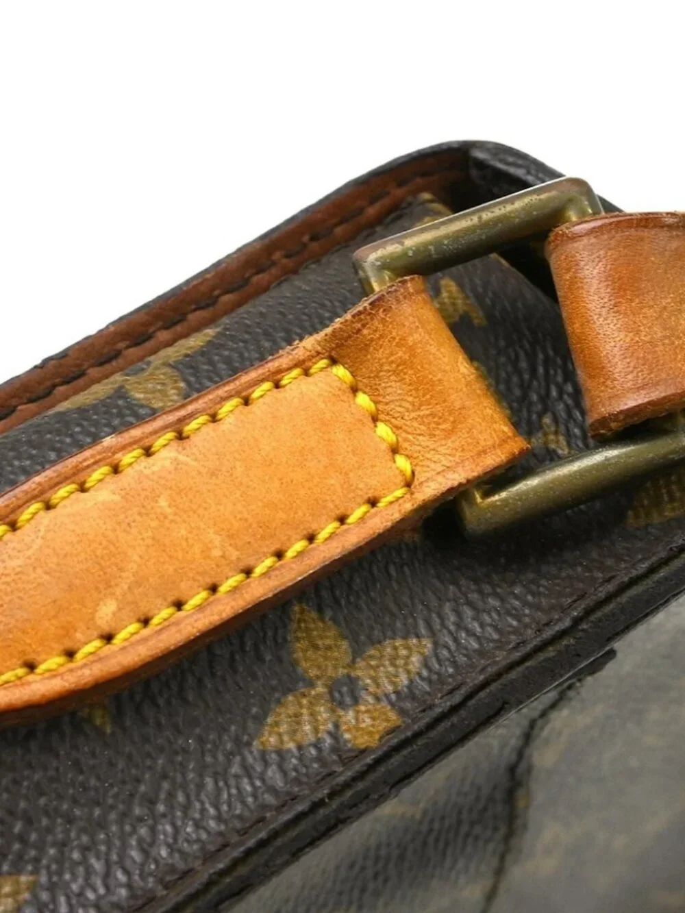 LOUIS VUITTON SAINT CLOUD GM SHOULDER BAG
